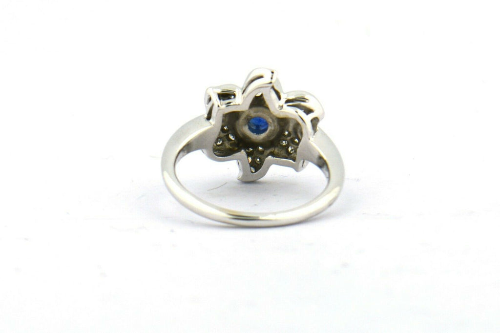 Vintage White Gold Blue Sapphire and Diamond Flower Ring 5 grams