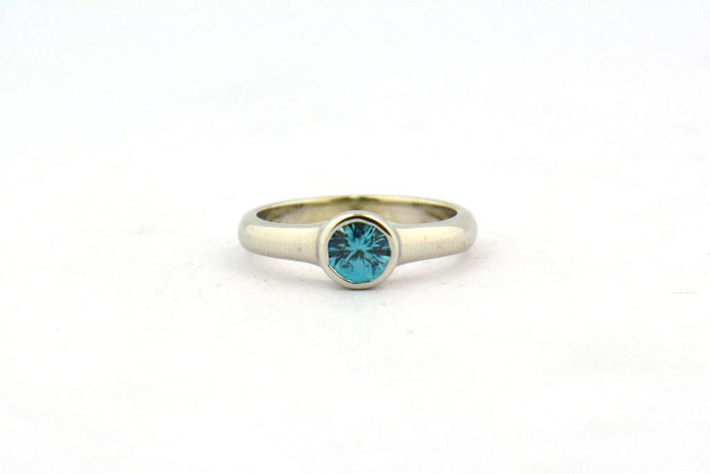 14KW 0.75CT AA Round Blue Zircon Bezel Set Solitaire Ring 4.0G Size 6.25'' - Jewelry Works
